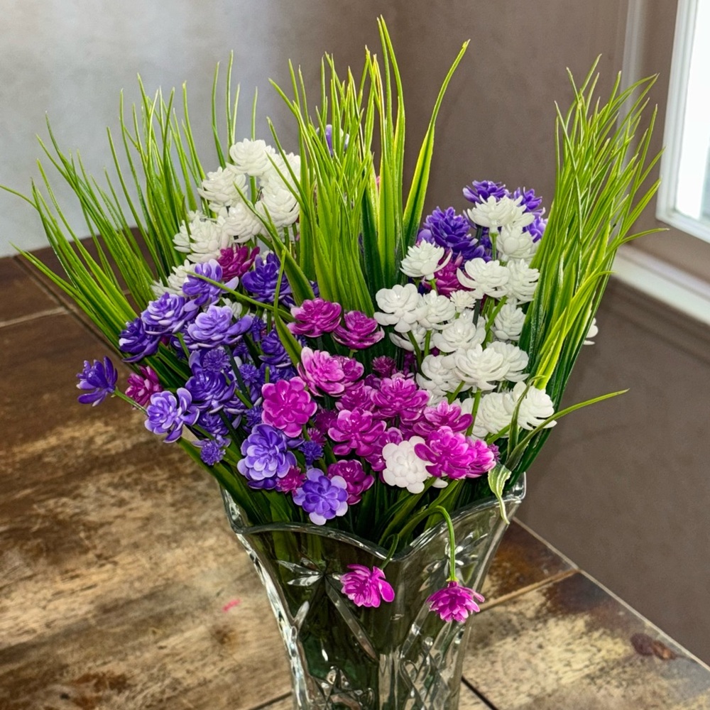 9pcs Artificial Flowers Outdoor UV Resistant Plastic Faux Flowers in Bulk